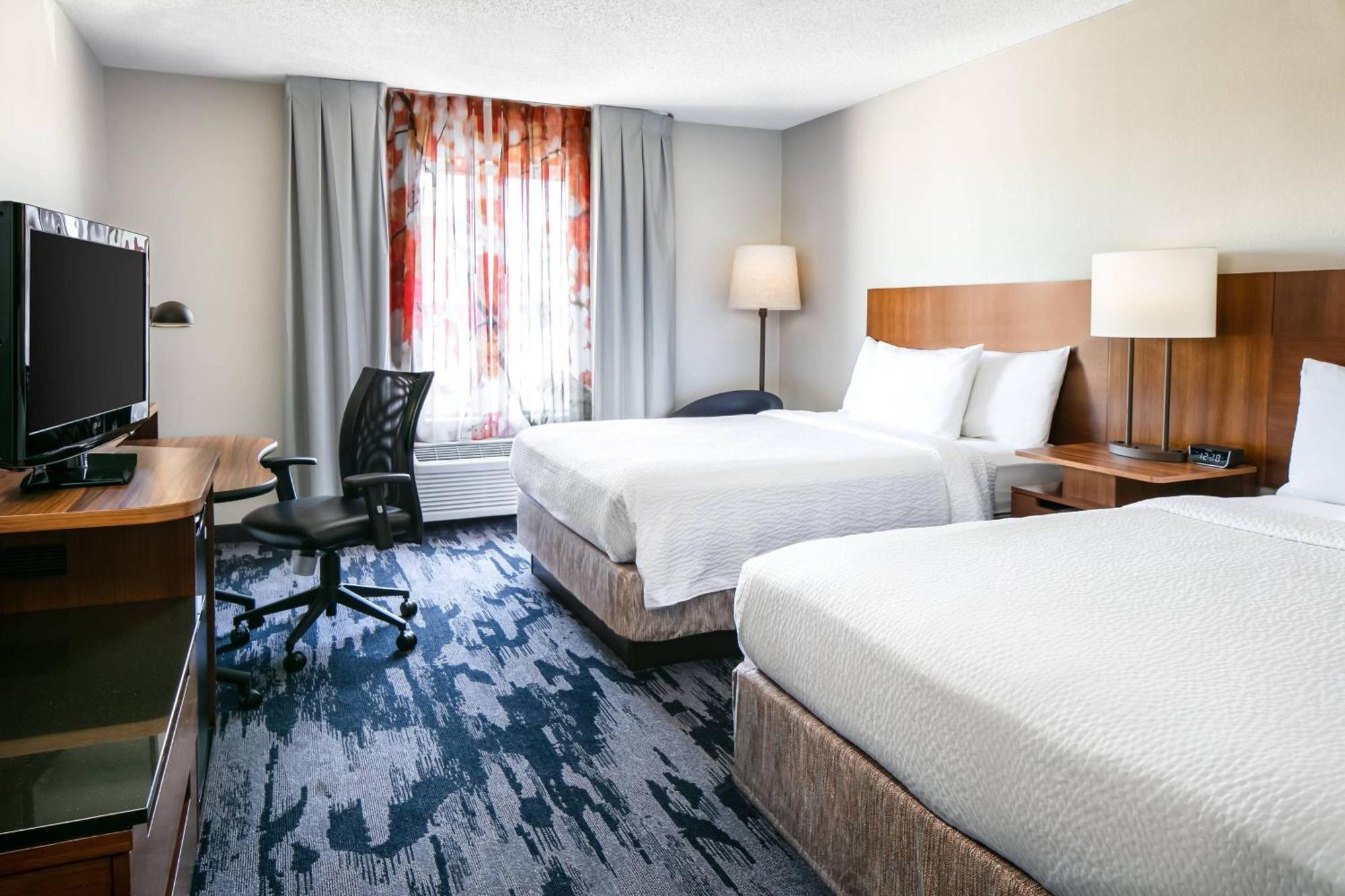 Fairfield Inn & Suites By Marriott Tulsa Central Exterior photo
