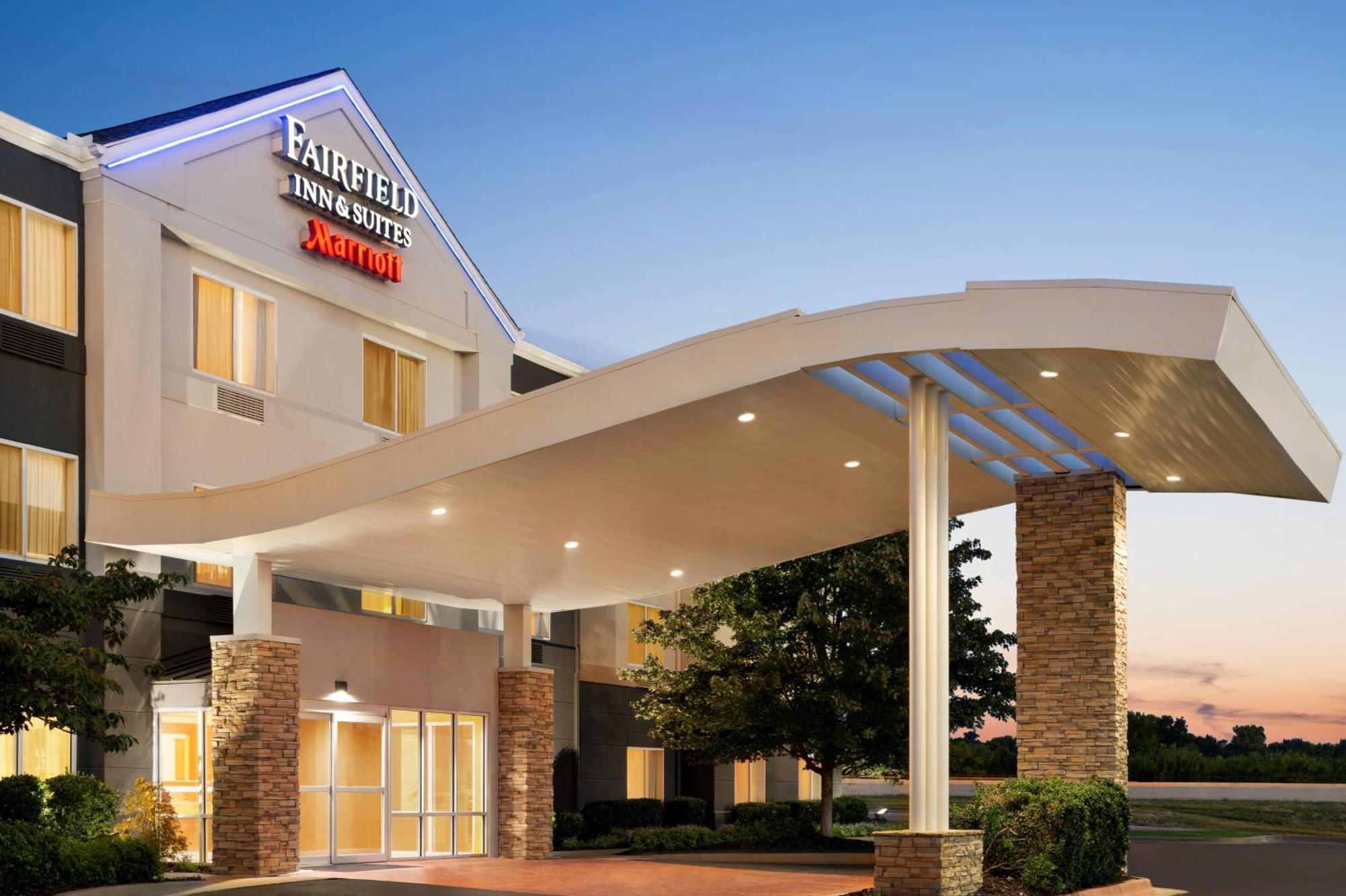 Fairfield Inn & Suites By Marriott Tulsa Central Exterior photo